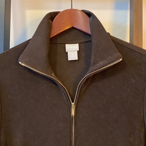 Chico’s 3/4-Zip Tunic - Picture 3 of 8
